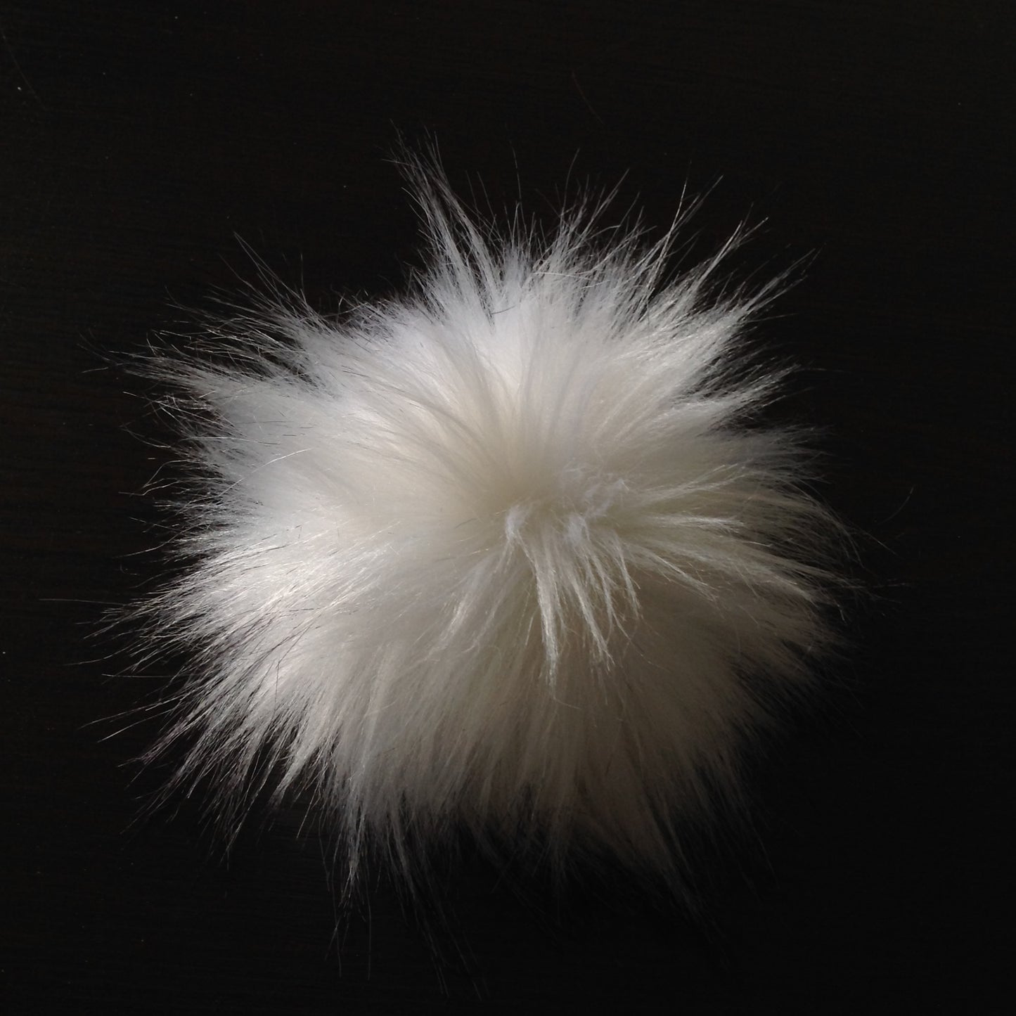 Additional pompom