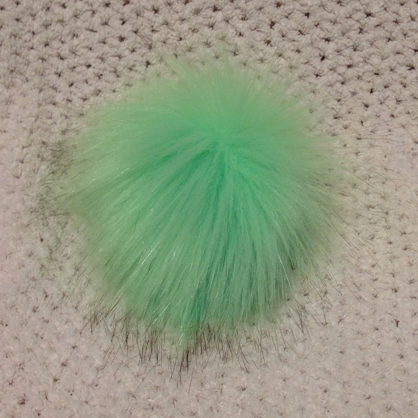 Additional pompom