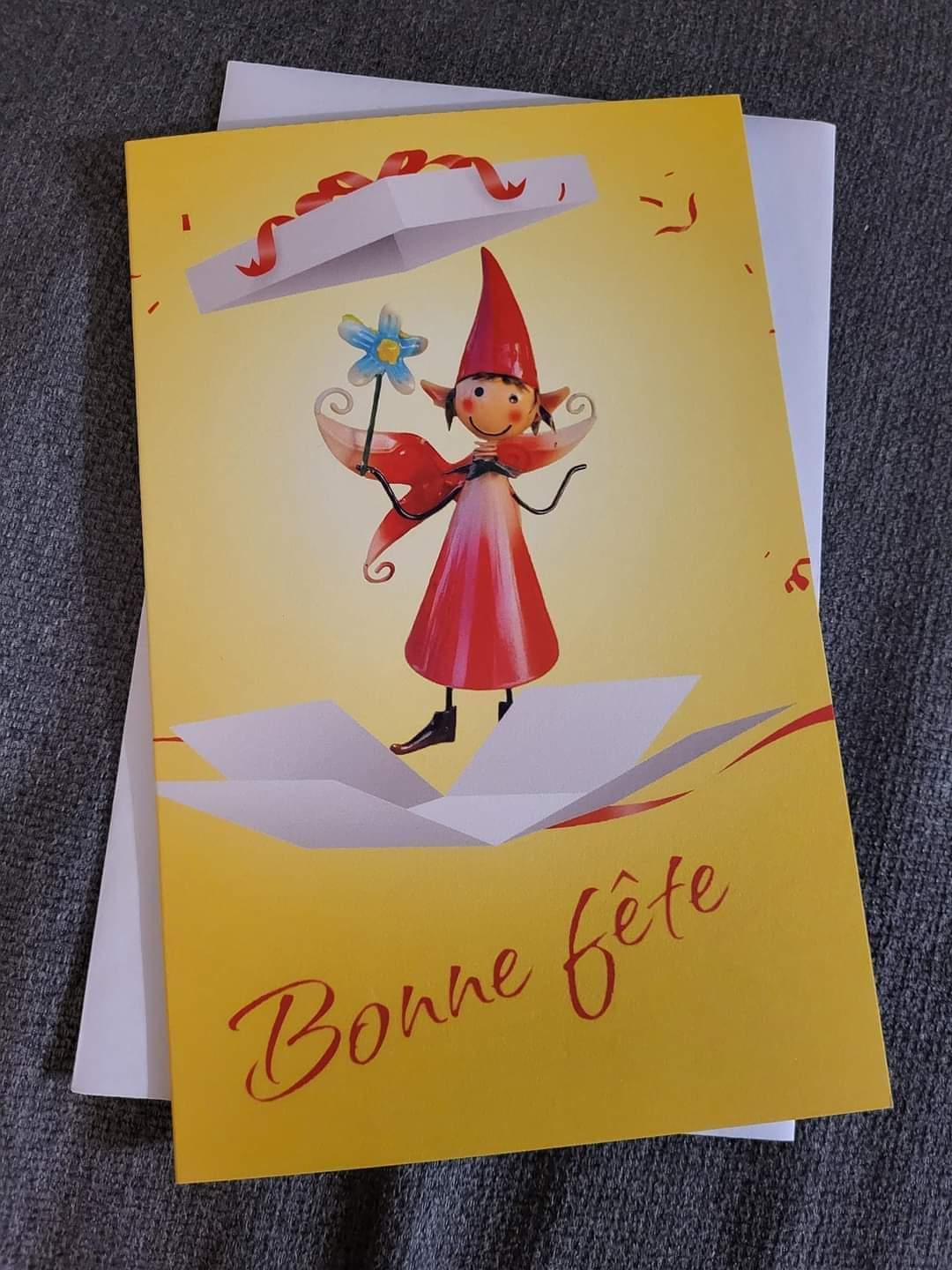 Bonne Fête - Fée rouge boite cadeau