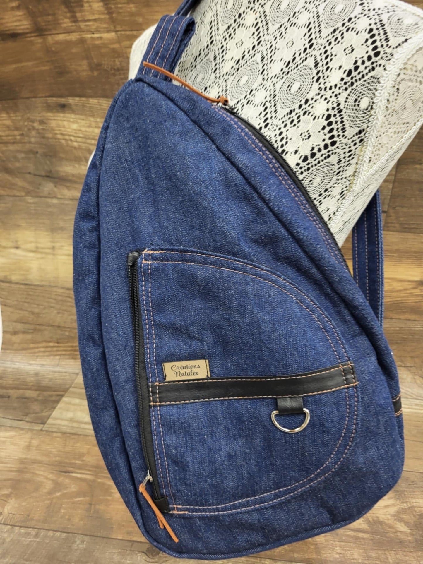 Large chest bag in jeans