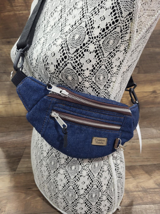 Fanny pack in jeans blue with brown zipper