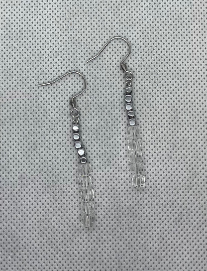 Earrings transparent-silver 6 cm