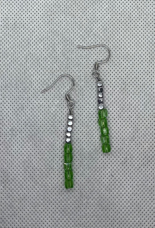 Boucles d'oreilles vert clair-argent