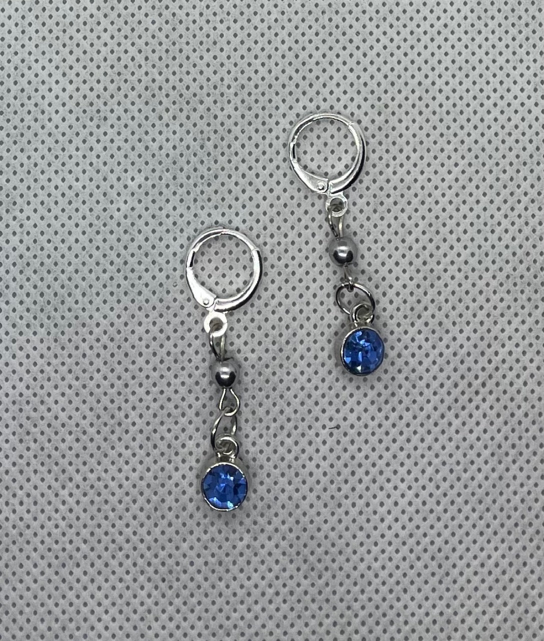 Boucles d'oreilles françaises bleu-argent 4 cm