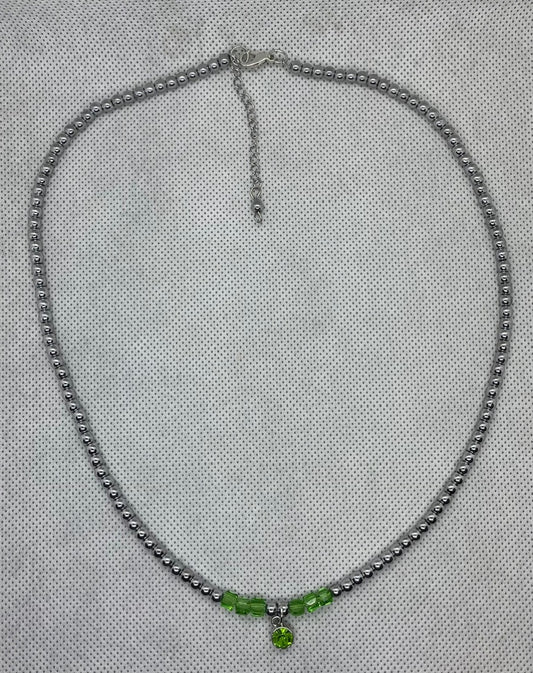 Necklace Pale green-silver